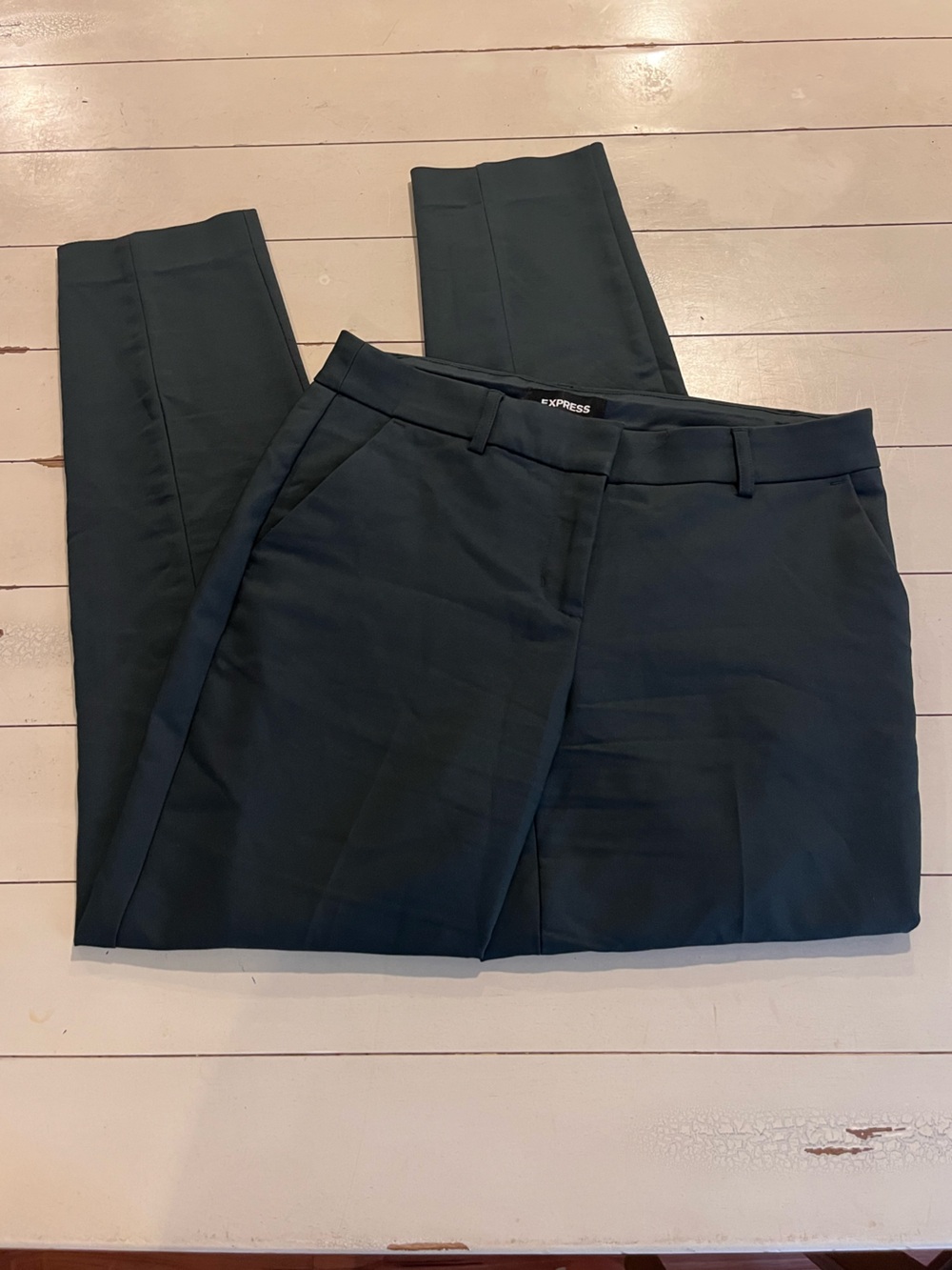 Express women’s dark green auditor straight leg